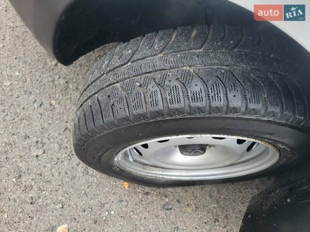 Белый Ситроен Берлинго, объемом двигателя 1.6 л и пробегом 237 тыс. км за 5999 $, фото 86 на Automoto.ua