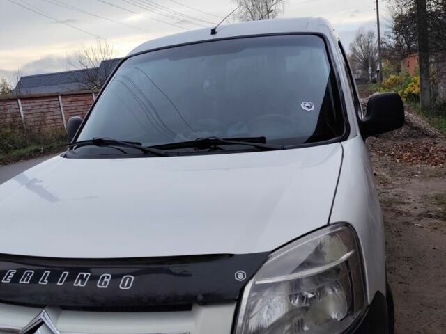 Белый Ситроен Берлинго, объемом двигателя 1.4 л и пробегом 282 тыс. км за 4100 $, фото 7 на Automoto.ua