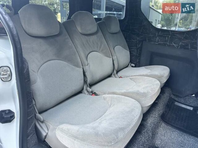 Белый Ситроен Берлинго, объемом двигателя 1.56 л и пробегом 263 тыс. км за 5690 $, фото 63 на Automoto.ua