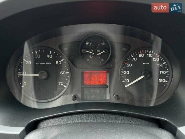 Белый Ситроен Берлинго, объемом двигателя 1.6 л и пробегом 274 тыс. км за 5750 $, фото 24 на Automoto.ua