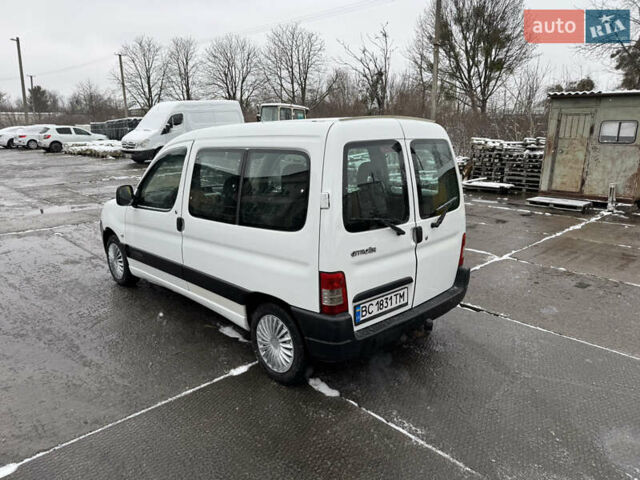 Белый Ситроен Берлинго, объемом двигателя 1.6 л и пробегом 298 тыс. км за 3850 $, фото 5 на Automoto.ua
