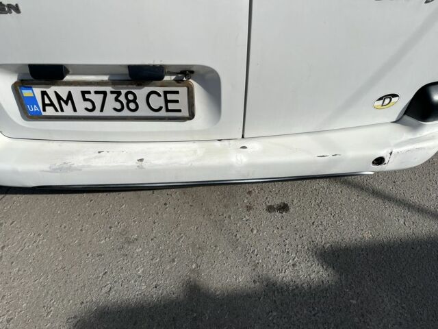 Белый Ситроен Берлинго, объемом двигателя 1.6 л и пробегом 254 тыс. км за 5700 $, фото 4 на Automoto.ua