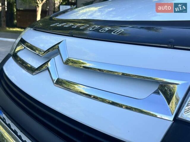 Белый Ситроен Берлинго, объемом двигателя 1.56 л и пробегом 263 тыс. км за 5690 $, фото 15 на Automoto.ua