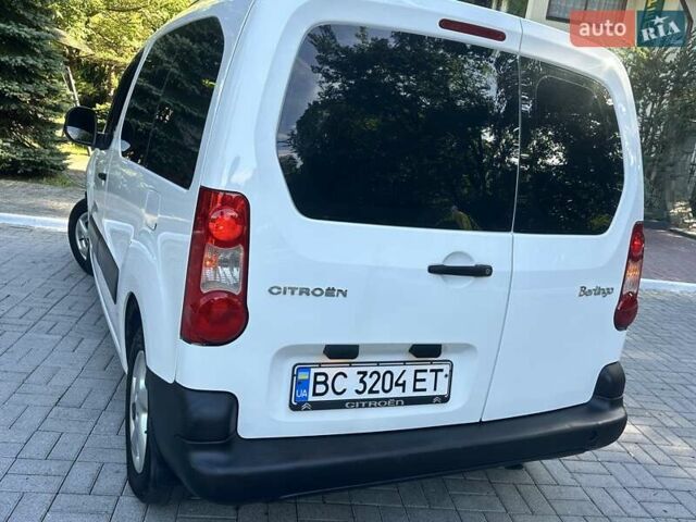 Белый Ситроен Берлинго, объемом двигателя 1.56 л и пробегом 263 тыс. км за 5690 $, фото 23 на Automoto.ua