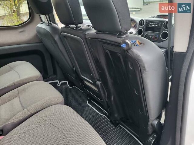 Белый Ситроен Берлинго, объемом двигателя 1.6 л и пробегом 237 тыс. км за 5999 $, фото 45 на Automoto.ua