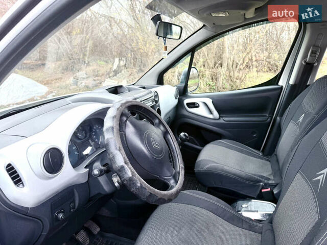 Ситроен Берлинго 2008 в Белой Церкве на Automoto.ua Белый Ситроен Берлинго, объемом двигателя 1.56 л и пробегом 391 тыс. км за 5500 $, фото 11 на Automoto.ua