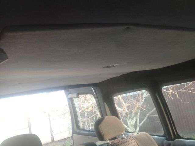 Белый Ситроен Берлинго, объемом двигателя 1.6 л и пробегом 250 тыс. км за 2600 $, фото 10 на Automoto.ua