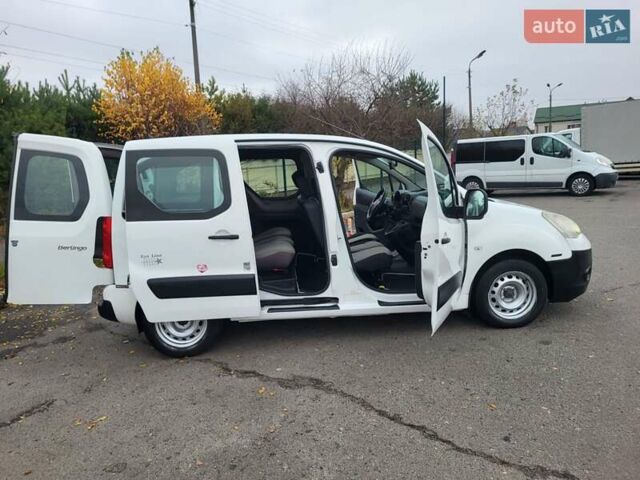 Белый Ситроен Берлинго, объемом двигателя 1.6 л и пробегом 237 тыс. км за 5999 $, фото 23 на Automoto.ua