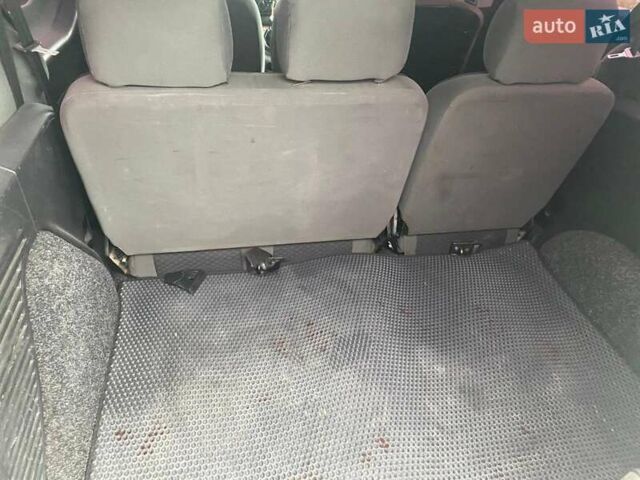 Белый Ситроен Берлинго, объемом двигателя 1.56 л и пробегом 235 тыс. км за 6100 $, фото 8 на Automoto.ua