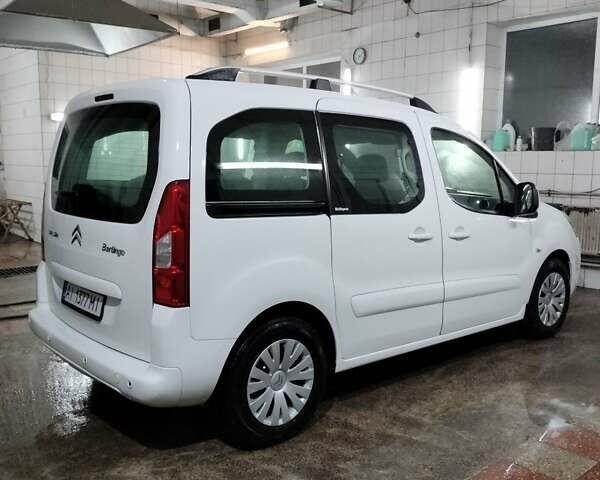Білий Сітроен Берлінго, об'ємом двигуна 1.6 л та пробігом 217 тис. км за 8900 $, фото 11 на Automoto.ua
