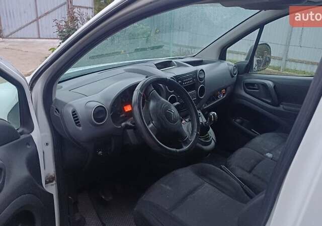 Ситроен Берлинго 2009 в Вараш (Кузнецовск) на Automoto.ua Белый Ситроен Берлинго, объемом двигателя 1.56 л и пробегом 257 тыс. км за 4850 $, фото 4 на Automoto.ua