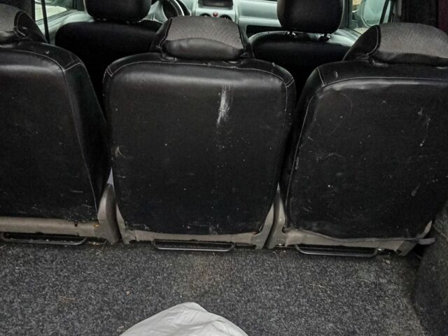 Белый Ситроен Берлинго, объемом двигателя 1.6 л и пробегом 250 тыс. км за 4550 $, фото 1 на Automoto.ua