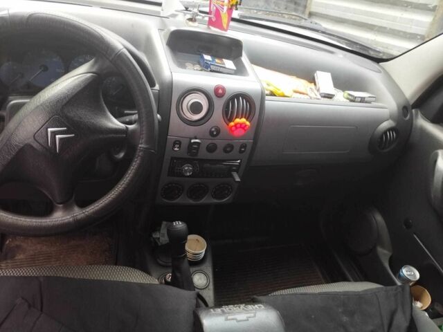 Сітроен Берлінго 2010 у Малине на Automoto.ua Білий Сітроен Берлінго, об'ємом двигуна 1.9 л та пробігом 283 тис. км за 3500 $, фото 4 на Automoto.ua