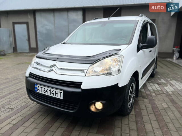 Белый Ситроен Берлинго, объемом двигателя 1.6 л и пробегом 237 тыс. км за 7500 $, фото 5 на Automoto.ua