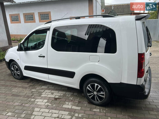 Белый Ситроен Берлинго, объемом двигателя 1.6 л и пробегом 237 тыс. км за 7500 $, фото 14 на Automoto.ua