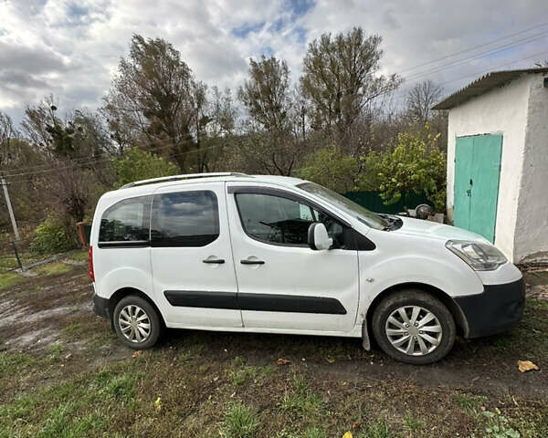 Белый Ситроен Берлинго, объемом двигателя 1.56 л и пробегом 266 тыс. км за 5400 $, фото 1 на Automoto.ua
