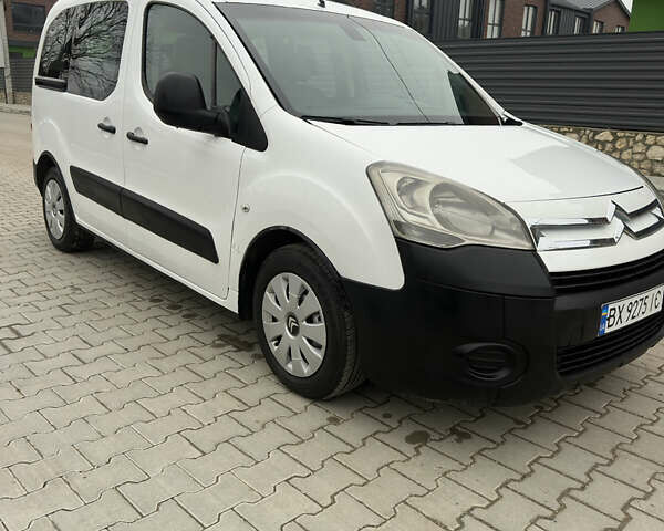 Білий Сітроен Берлінго, об'ємом двигуна 1.6 л та пробігом 260 тис. км за 5399 $, фото 7 на Automoto.ua