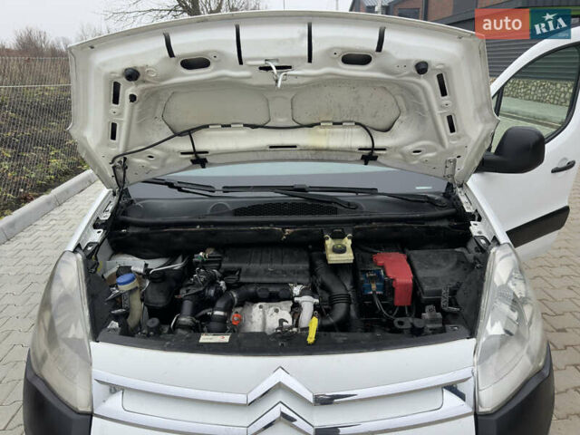 Білий Сітроен Берлінго, об'ємом двигуна 1.56 л та пробігом 260 тис. км за 5400 $, фото 18 на Automoto.ua