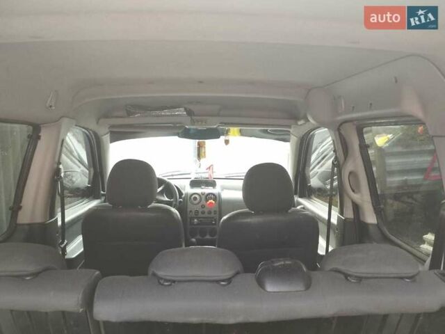 Белый Ситроен Берлинго, объемом двигателя 1.9 л и пробегом 328 тыс. км за 3400 $, фото 3 на Automoto.ua