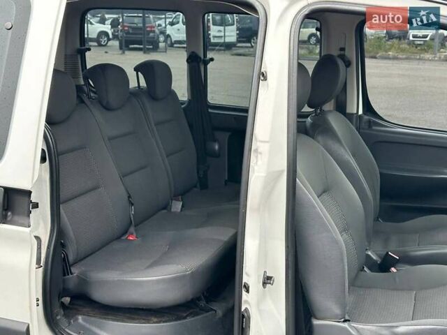 Белый Ситроен Берлинго, объемом двигателя 1.4 л и пробегом 170 тыс. км за 5700 $, фото 22 на Automoto.ua