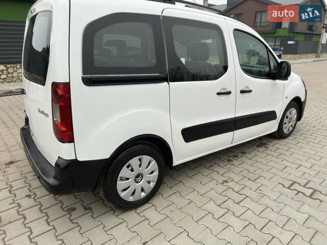 Білий Сітроен Берлінго, об'ємом двигуна 1.56 л та пробігом 260 тис. км за 5400 $, фото 5 на Automoto.ua