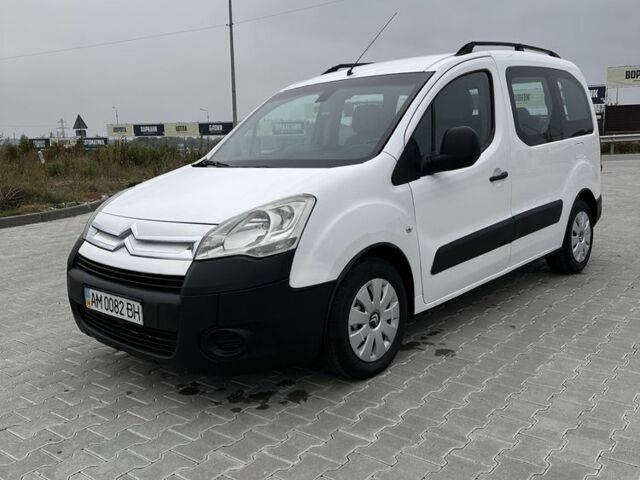 Білий Сітроен Берлінго, об'ємом двигуна 1.6 л та пробігом 260 тис. км за 5300 $, фото 2 на Automoto.ua