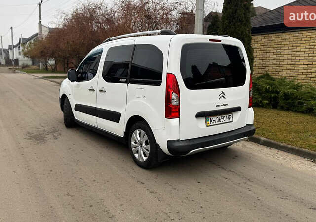 Білий Сітроен Берлінго, об'ємом двигуна 1.56 л та пробігом 260 тис. км за 8500 $, фото 2 на Automoto.ua