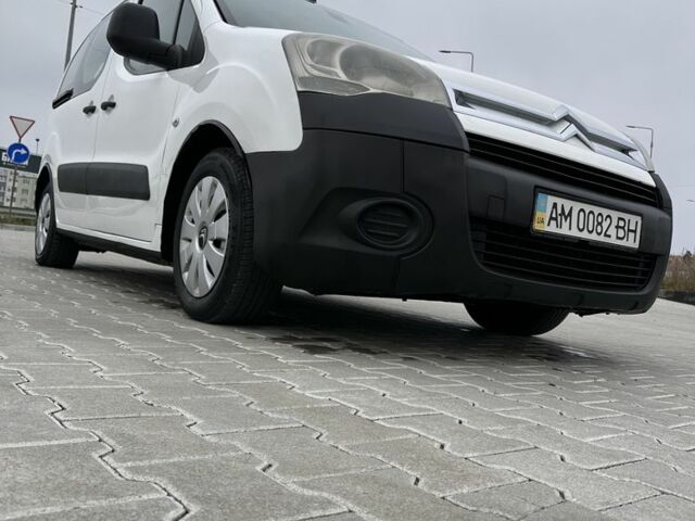 Білий Сітроен Берлінго, об'ємом двигуна 1.6 л та пробігом 260 тис. км за 5300 $, фото 1 на Automoto.ua