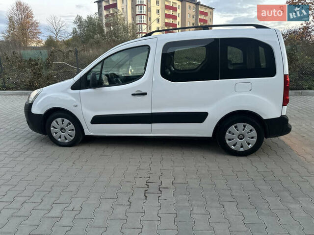 Белый Ситроен Берлинго, объемом двигателя 1.56 л и пробегом 260 тыс. км за 5150 $, фото 12 на Automoto.ua