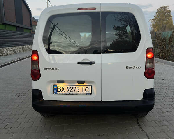 Белый Ситроен Берлинго, объемом двигателя 1.56 л и пробегом 260 тыс. км за 5350 $, фото 9 на Automoto.ua