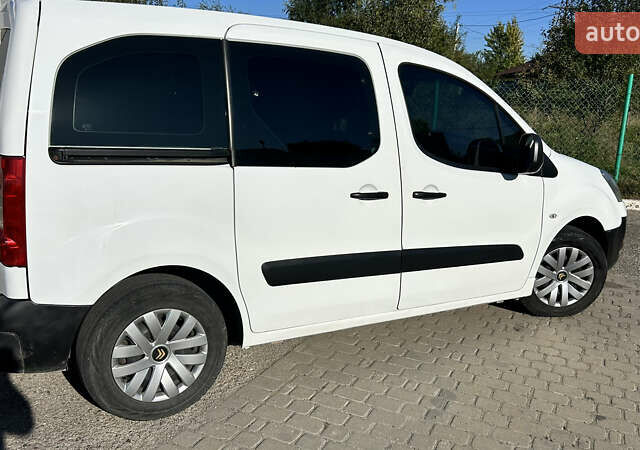 Белый Ситроен Берлинго, объемом двигателя 1.6 л и пробегом 310 тыс. км за 5650 $, фото 8 на Automoto.ua