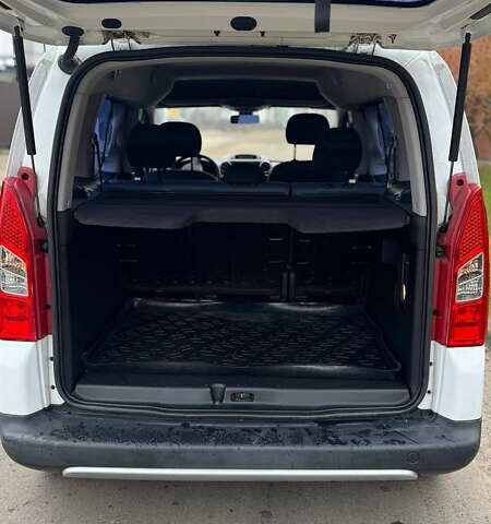 Білий Сітроен Берлінго, об'ємом двигуна 1.56 л та пробігом 260 тис. км за 8500 $, фото 12 на Automoto.ua