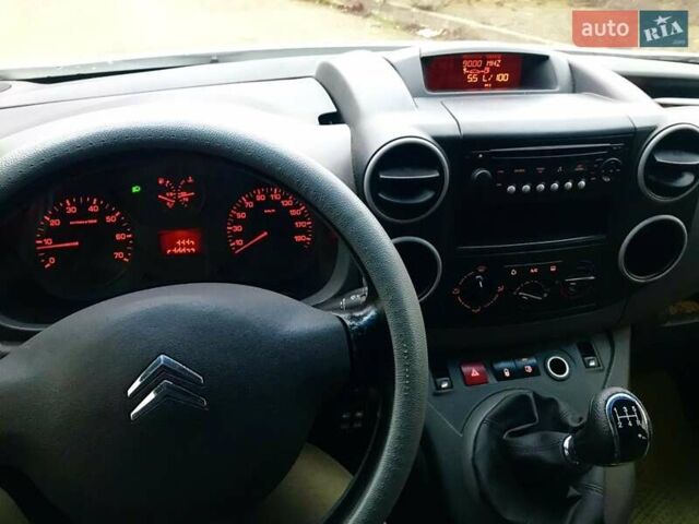 Білий Сітроен Берлінго, об'ємом двигуна 1.56 л та пробігом 237 тис. км за 4800 $, фото 9 на Automoto.ua