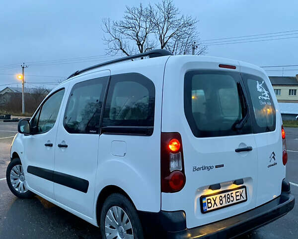 Белый Ситроен Берлинго, объемом двигателя 1.6 л и пробегом 163 тыс. км за 6800 $, фото 6 на Automoto.ua