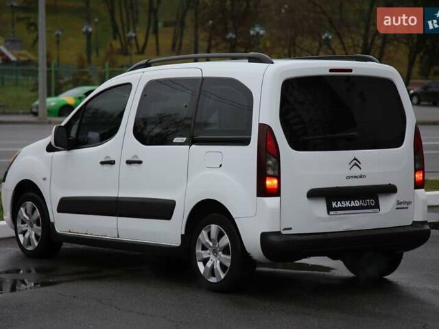 Білий Сітроен Берлінго, об'ємом двигуна 1.6 л та пробігом 239 тис. км за 6700 $, фото 3 на Automoto.ua