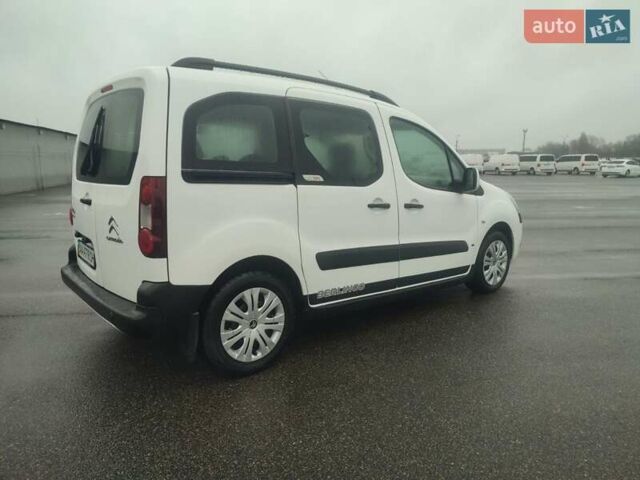 Білий Сітроен Берлінго, об'ємом двигуна 1.6 л та пробігом 232 тис. км за 7900 $, фото 1 на Automoto.ua
