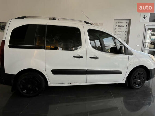 Белый Ситроен Берлинго, объемом двигателя 1.56 л и пробегом 313 тыс. км за 7300 $, фото 7 на Automoto.ua