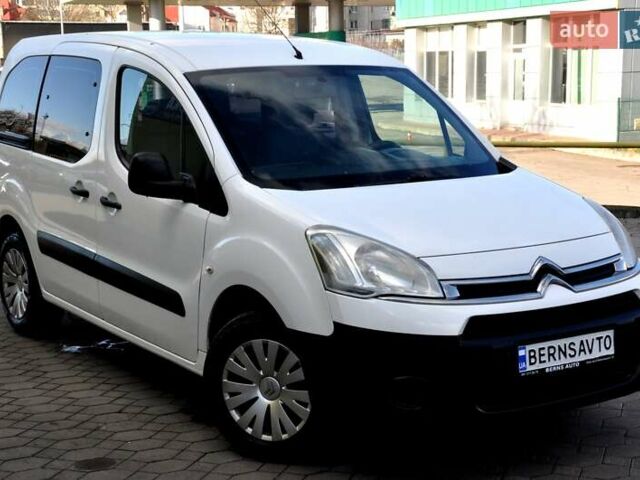 Білий Сітроен Берлінго, об'ємом двигуна 1.6 л та пробігом 230 тис. км за 7200 $, фото 31 на Automoto.ua