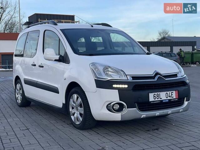 Білий Сітроен Берлінго, об'ємом двигуна 1.6 л та пробігом 255 тис. км за 7650 $, фото 3 на Automoto.ua