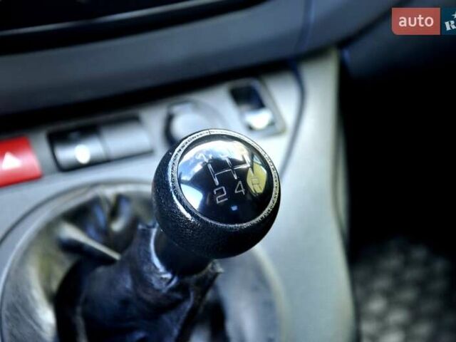 Білий Сітроен Берлінго, об'ємом двигуна 1.6 л та пробігом 230 тис. км за 7200 $, фото 24 на Automoto.ua