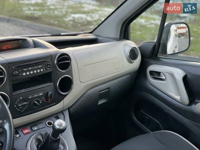 Білий Сітроен Берлінго, об'ємом двигуна 1.6 л та пробігом 255 тис. км за 7650 $, фото 42 на Automoto.ua