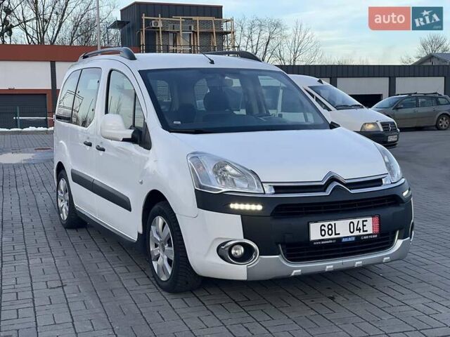 Білий Сітроен Берлінго, об'ємом двигуна 1.6 л та пробігом 255 тис. км за 7650 $, фото 5 на Automoto.ua