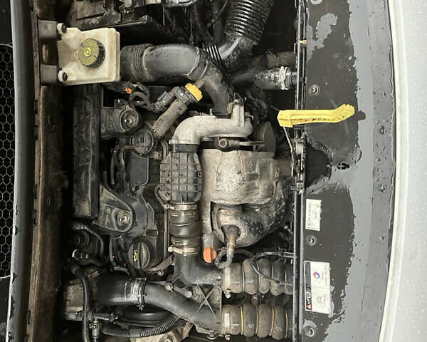 Белый Ситроен Берлинго, объемом двигателя 1.56 л и пробегом 455 тыс. км за 6200 $, фото 1 на Automoto.ua