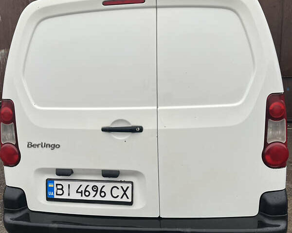 Белый Ситроен Берлинго, объемом двигателя 1.56 л и пробегом 455 тыс. км за 6200 $, фото 9 на Automoto.ua