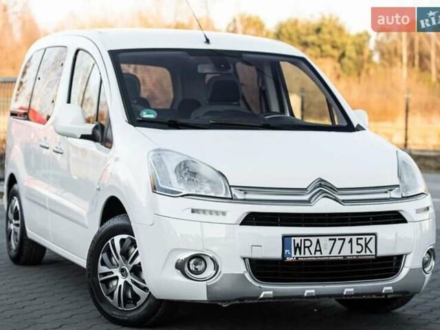 Сітроен Берлінго 2014 у Чернівцях на Automoto.ua Білий Сітроен Берлінго, об'ємом двигуна 1.6 л та пробігом 220 тис. км за 7900 $, фото 1 на Automoto.ua