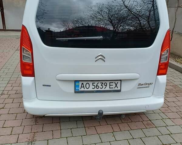 Ситроен Берлинго 2015 в Хусте на Automoto.ua Белый Ситроен Берлинго, объемом двигателя 1.56 л и пробегом 240 тыс. км за 9200 $, фото 6 на Automoto.ua