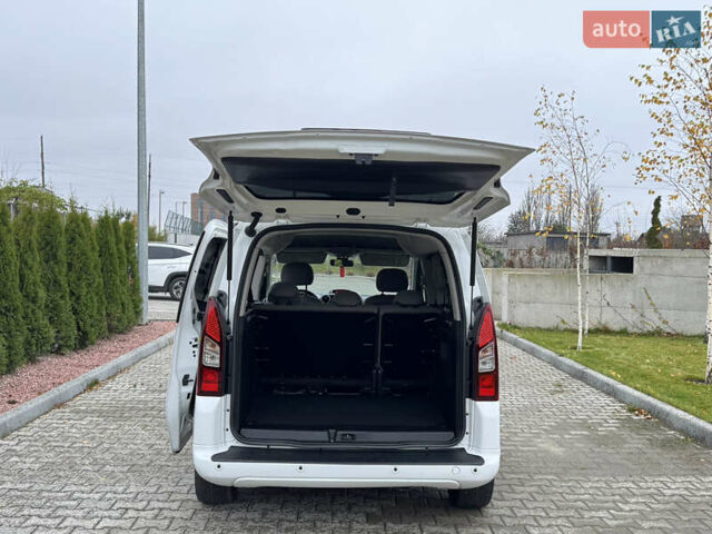 Белый Ситроен Берлинго, объемом двигателя 1.6 л и пробегом 192 тыс. км за 8850 $, фото 18 на Automoto.ua