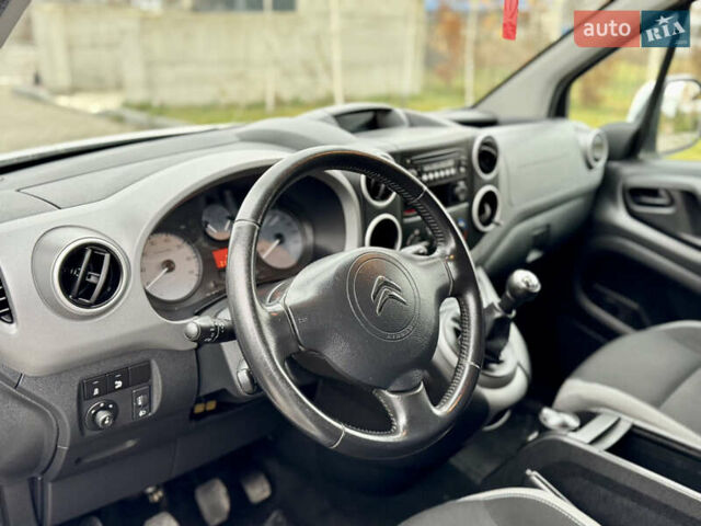 Белый Ситроен Берлинго, объемом двигателя 1.6 л и пробегом 192 тыс. км за 8850 $, фото 20 на Automoto.ua