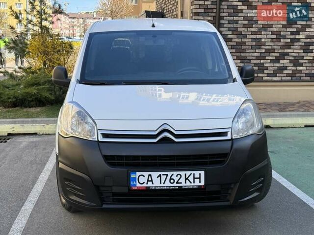 Белый Ситроен Берлинго, объемом двигателя 1.56 л и пробегом 125 тыс. км за 9700 $, фото 2 на Automoto.ua