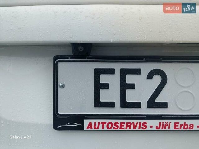 Белый Ситроен Берлинго, объемом двигателя 1.6 л и пробегом 244 тыс. км за 9700 $, фото 17 на Automoto.ua